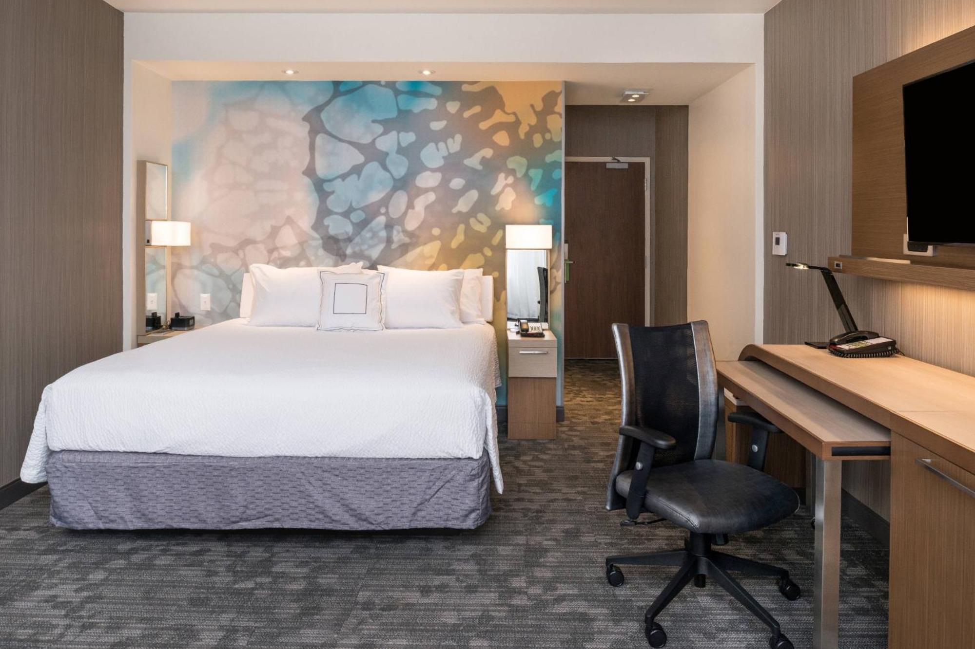 Courtyard By Marriott Detroit Farmington Hotel Farmington Hills Exterior foto